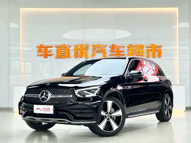 MERCEDES-BENZ GLC