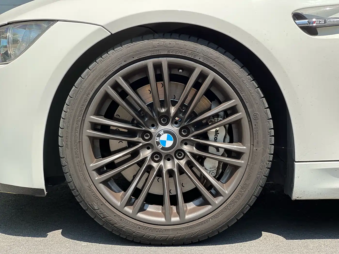 BMW M3 2010 2009 BMW M3 Coupe