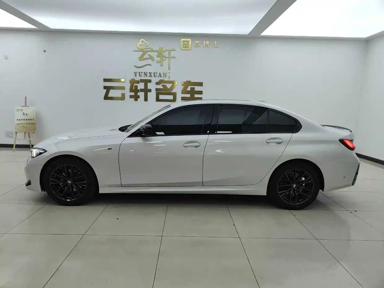 BMW 3 Series 2023 325Li M Sport Black Night Package фото 10