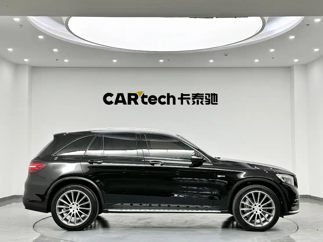 Mercedes-Benz GLC AMG 2017 AMG GLC 43 4MATIC фото 4