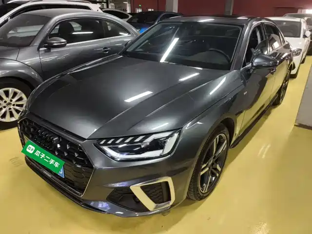 Audi A4L 2020