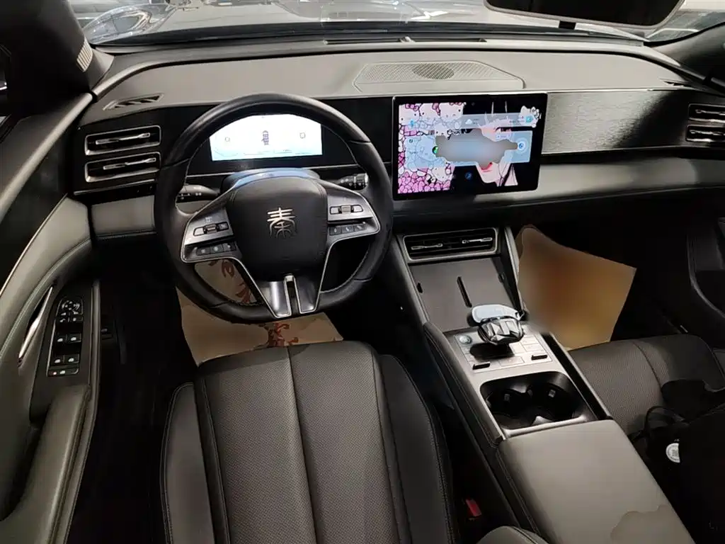 BYD Qin L 2024 DM-i 80KM Superior фото 10
