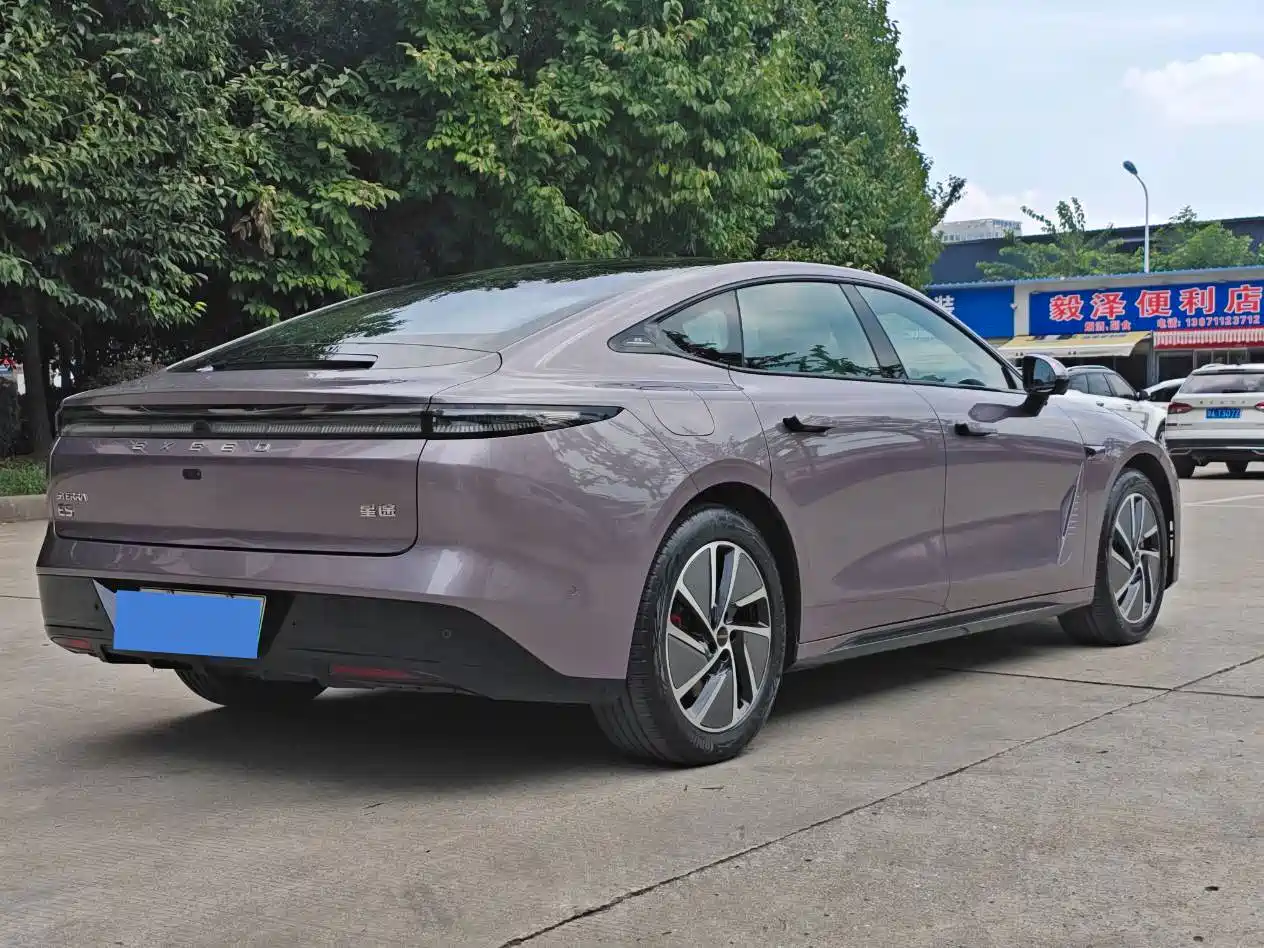 Exeed Exlantix ES 2025 2025 Range Extender Max Urban Assist