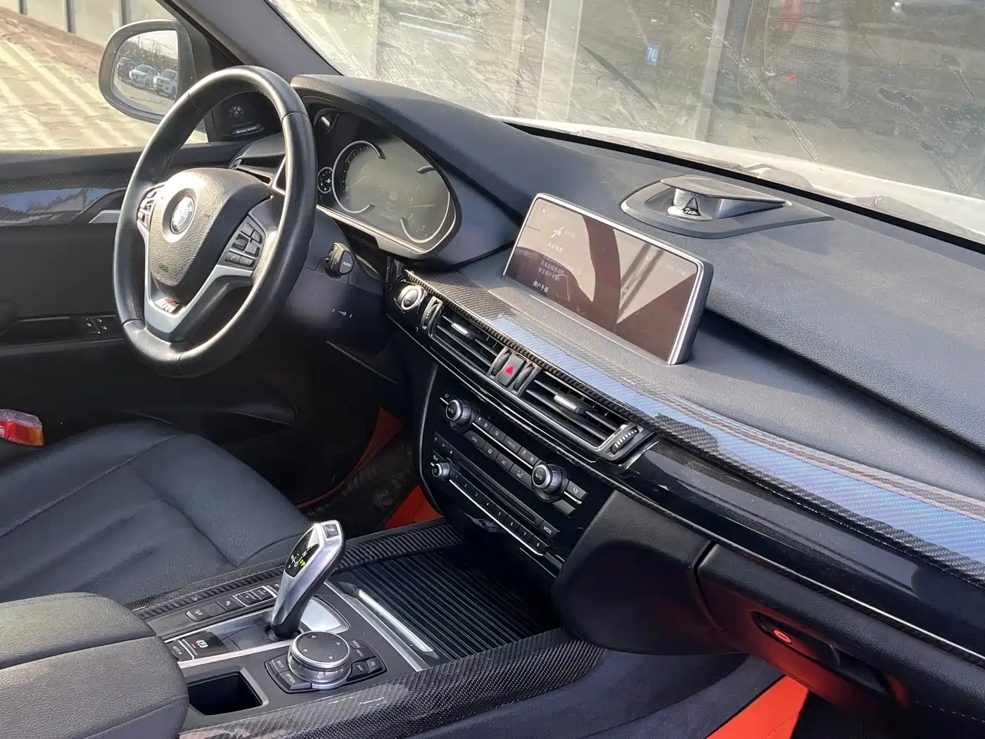 BMW X5 (Import) 2018 xDrive35i Elegant Model фото 13