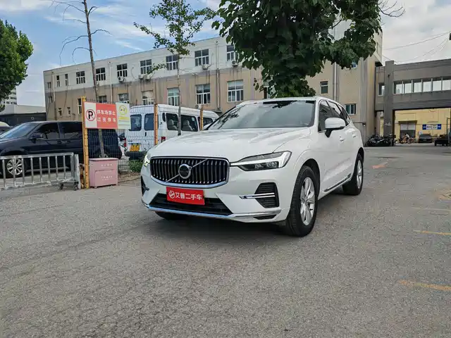 Volvo XC60 2021