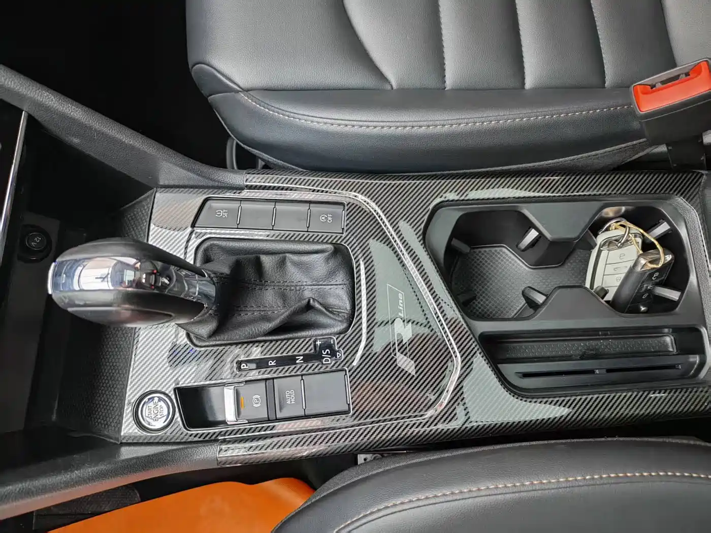 Volkswagen Tharu 2021 Model 280TSI 2WD Luxury Edition фото 14