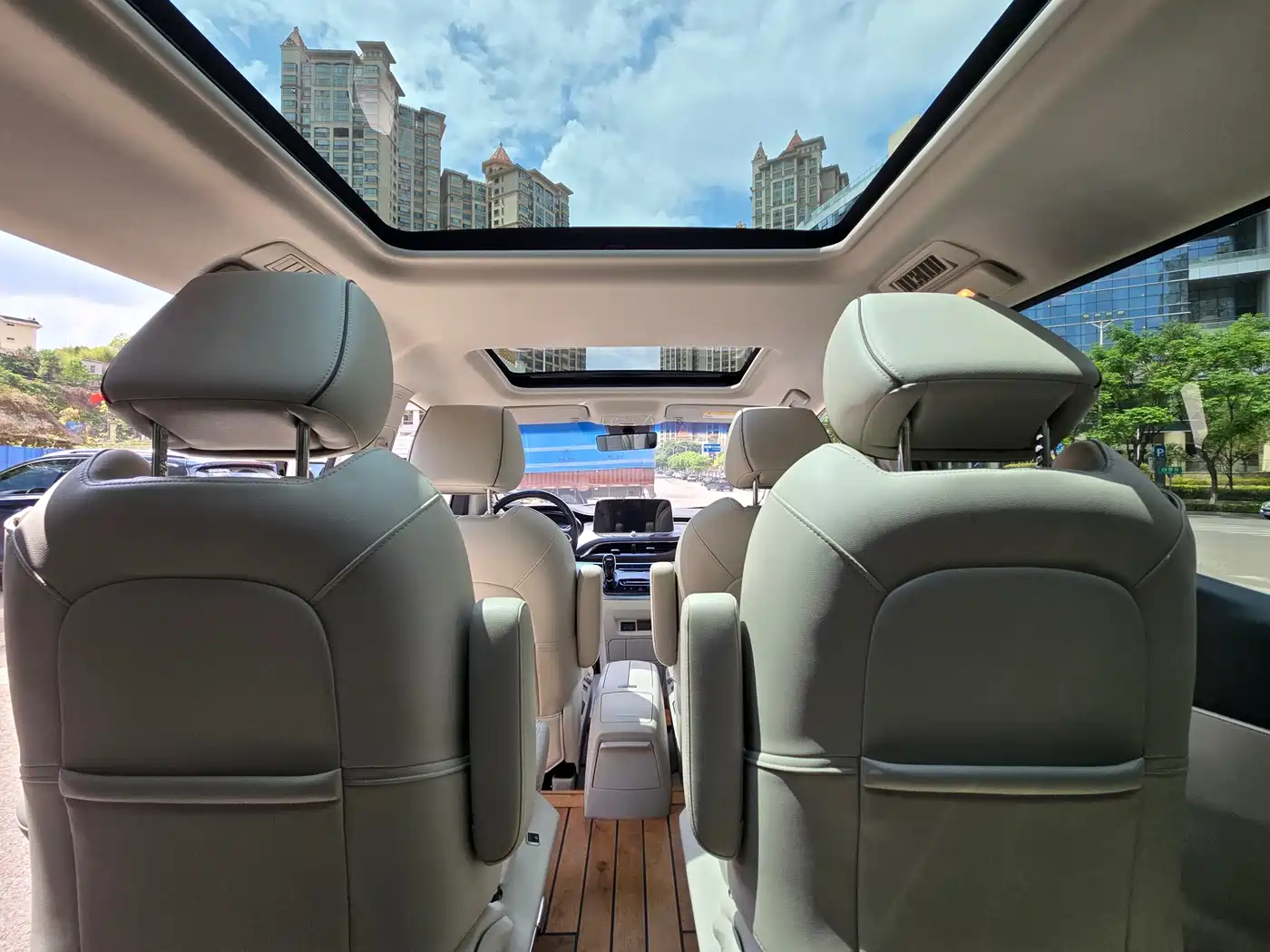 Buick GL8 2021 Land Business Class 652T Smart Premium фото 15