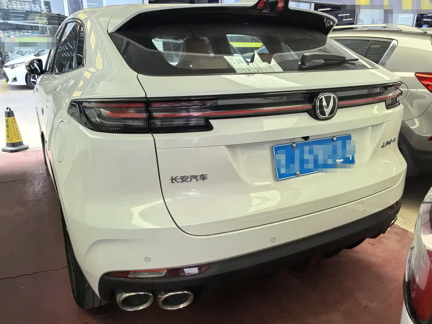 Changan UNI-K 2026 2024 2.0T FWD Premium