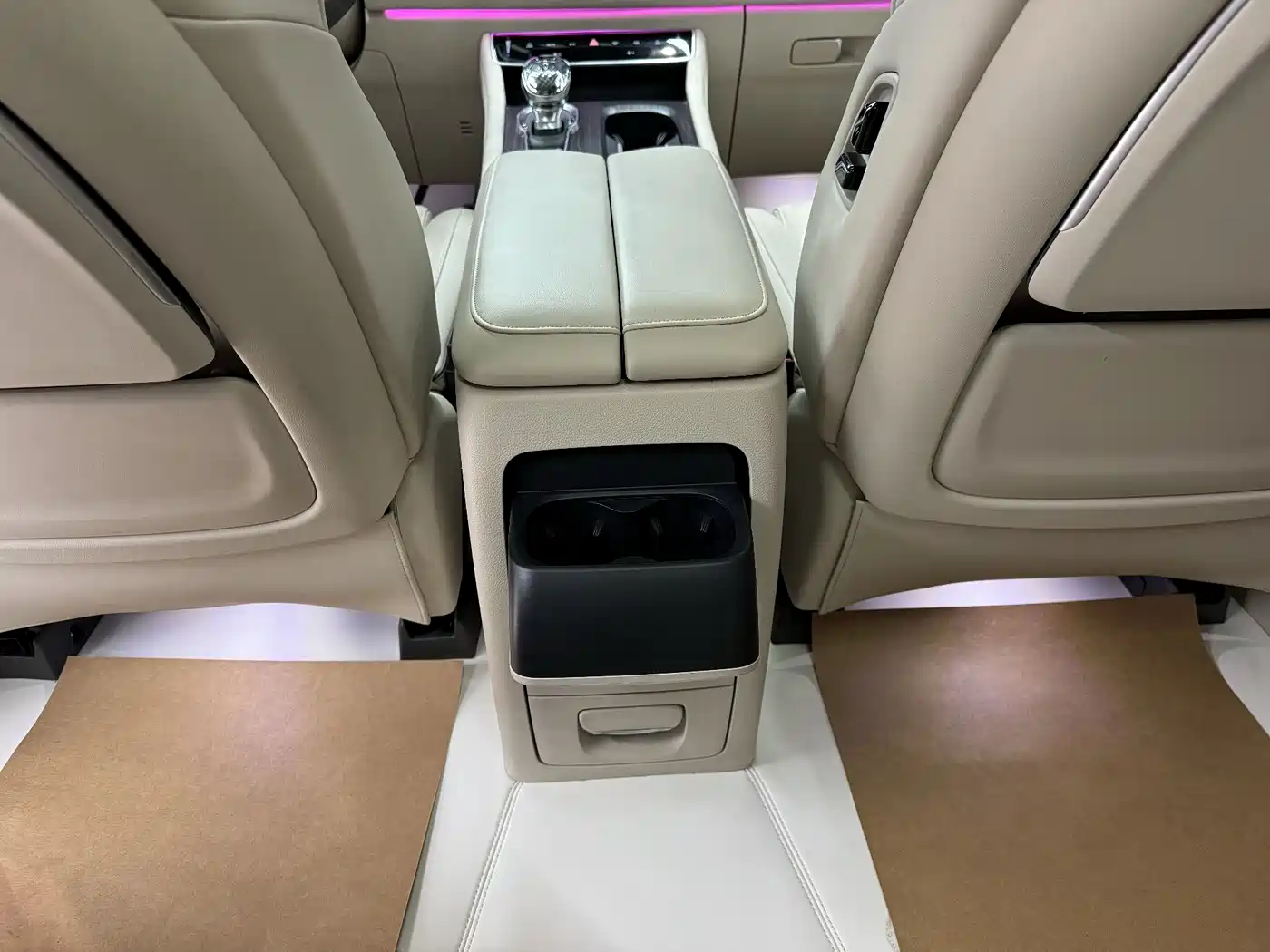 Voyah Auto Voyah Dreamer 2022 Low-carbon Dream+Smart Package фото 15