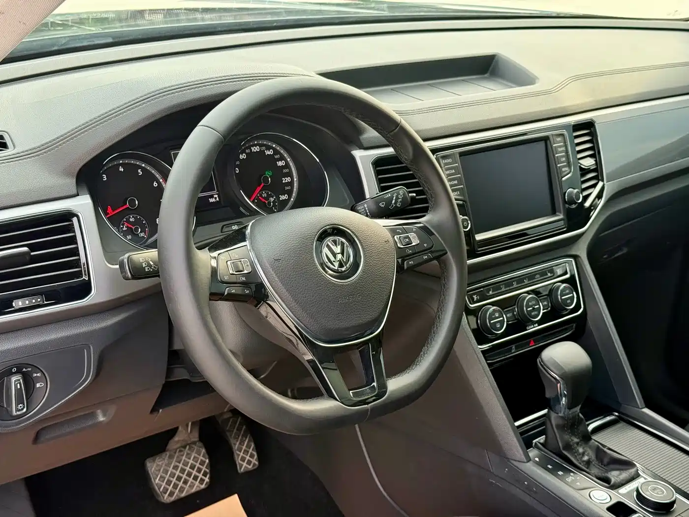 Volkswagen Teramont 2017 380TSI 4WD Luxury Edition фото 14