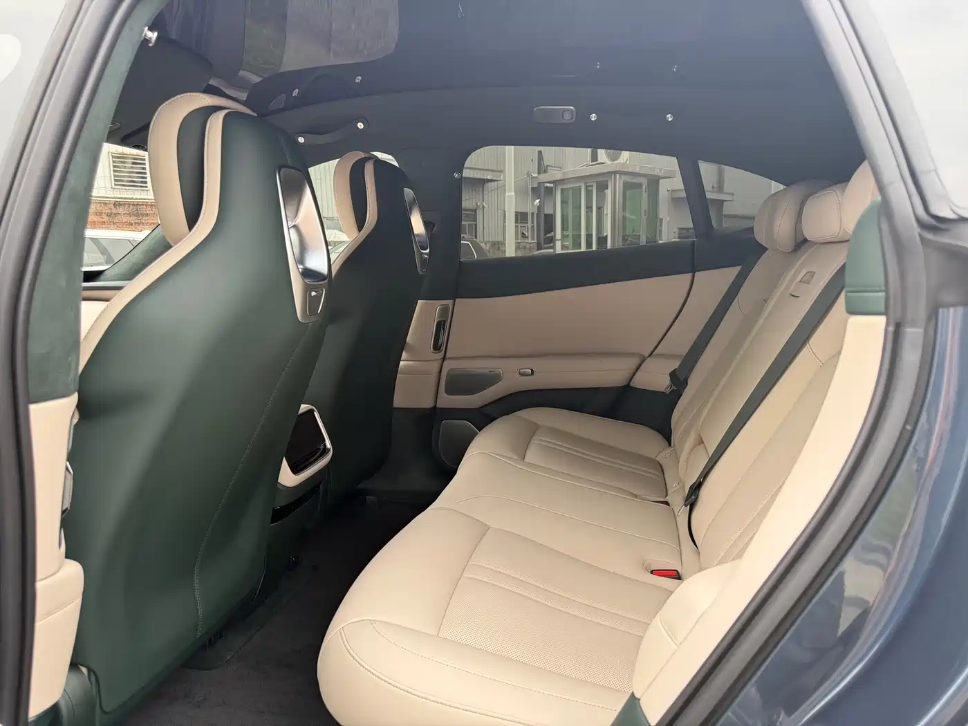 Xiaomi Auto Xiaomi YU7 2025 Ultra Long Range High Performance AWD Max Edition фото 5