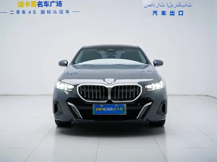 BMW I5