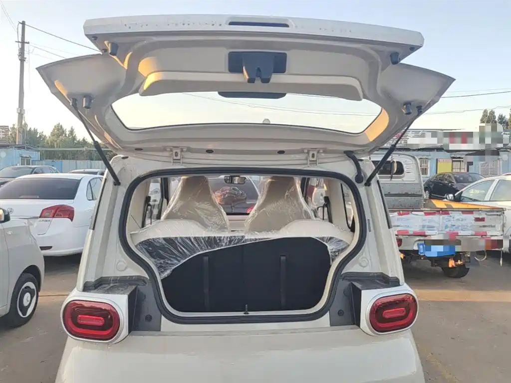 Wuling Motors Hongguang MINIEV 2026 2024 3rd Generation 215km Youth Edition