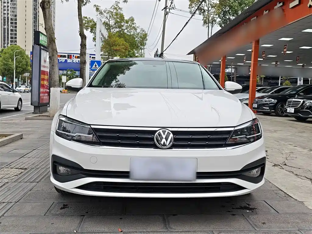 Volkswagen Lamando 2021 230TSI DSG Fashion Edition фото 4