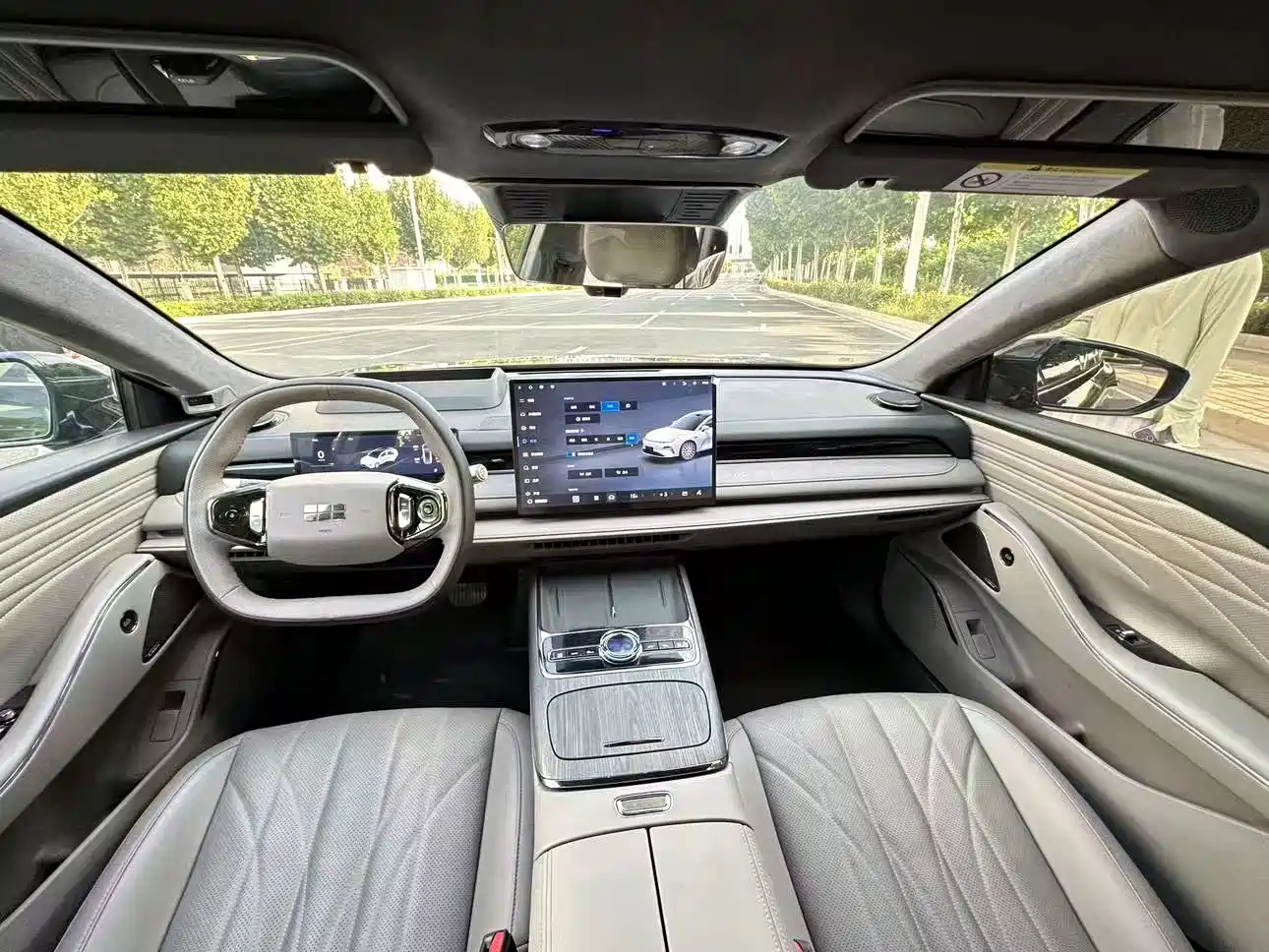 صورة 5 - Geely Galaxy Galaxy Xingyao 8