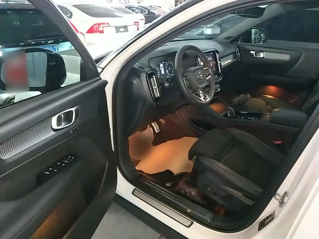 Volvo XC40 2021 2021 T4 AWD Smart Sport Edition