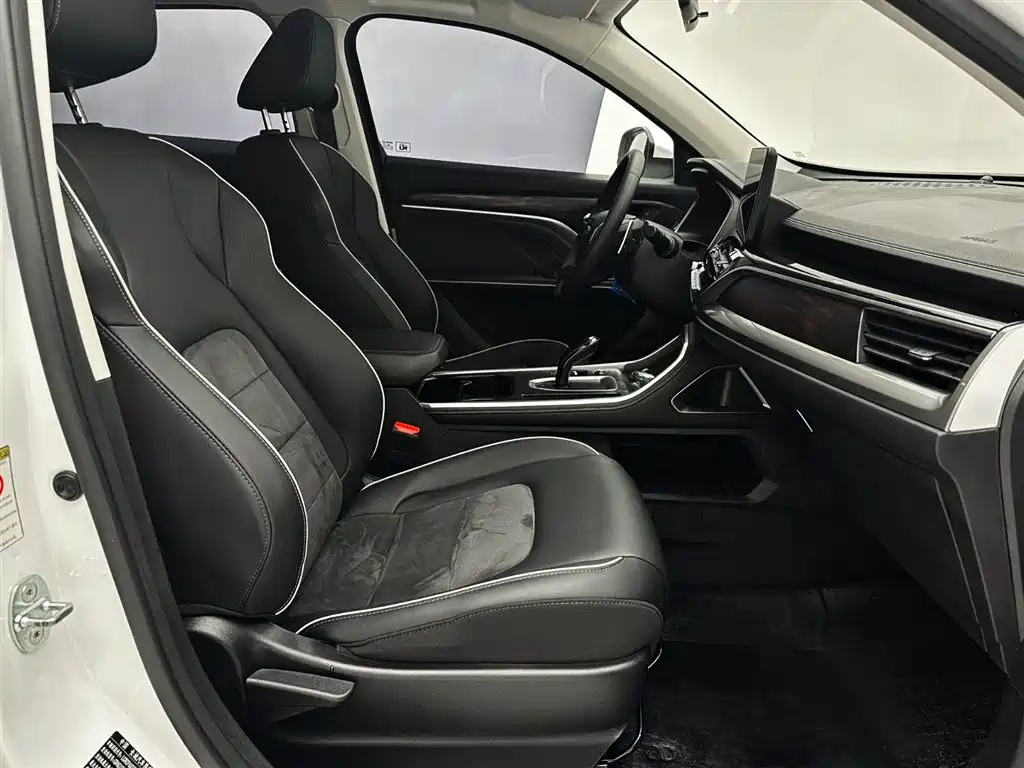 Haval H6 2023 National Trend Edition 1.5T Automatic Urban фото 20