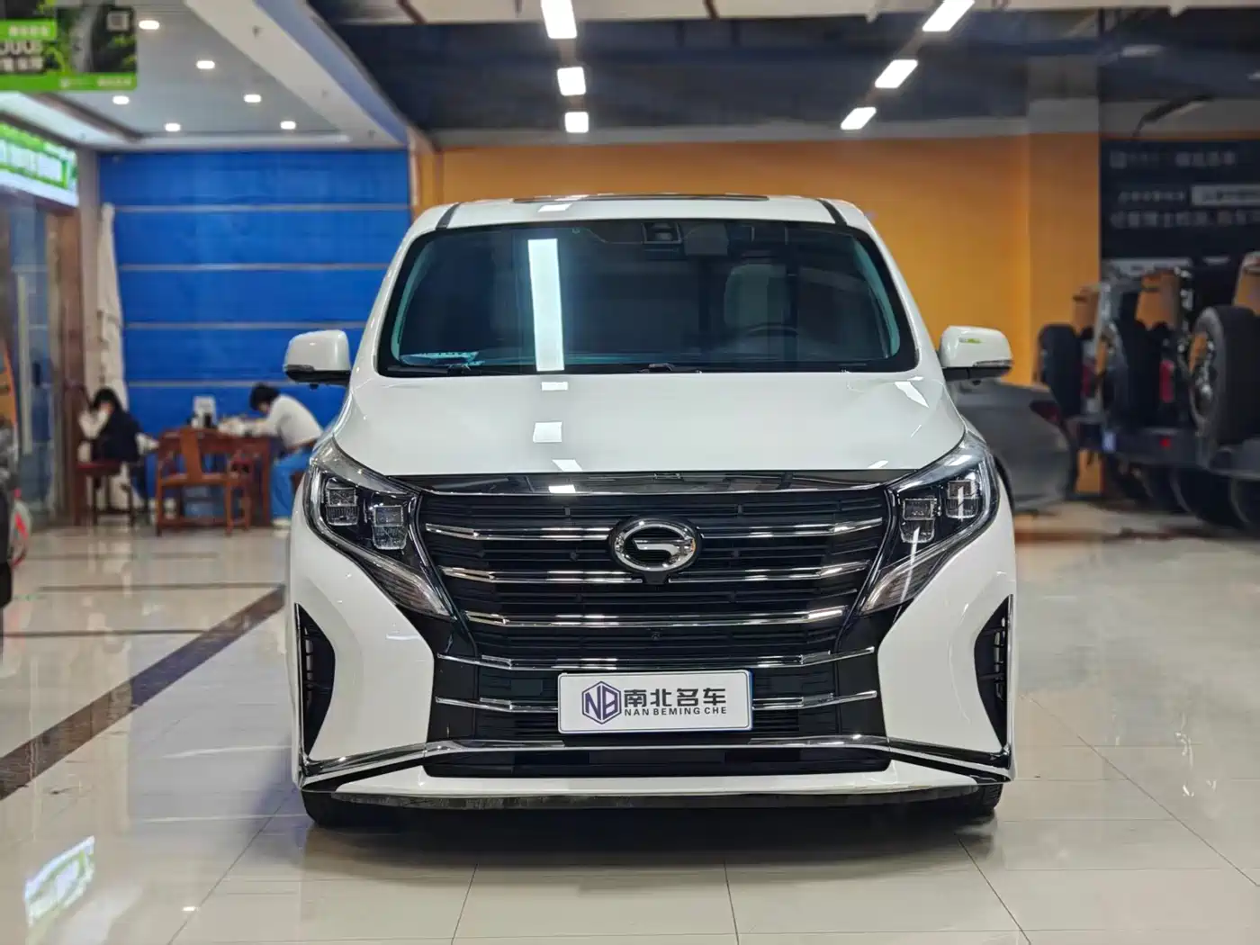 GAC TRUMPCHI M8