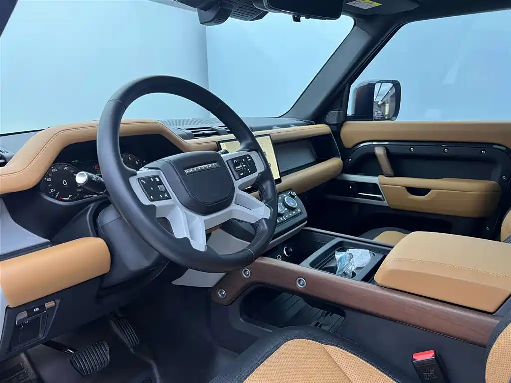 Land Rover Defender 2024 110 3.0T P400 X-DYNAMIC HSE фото 23
