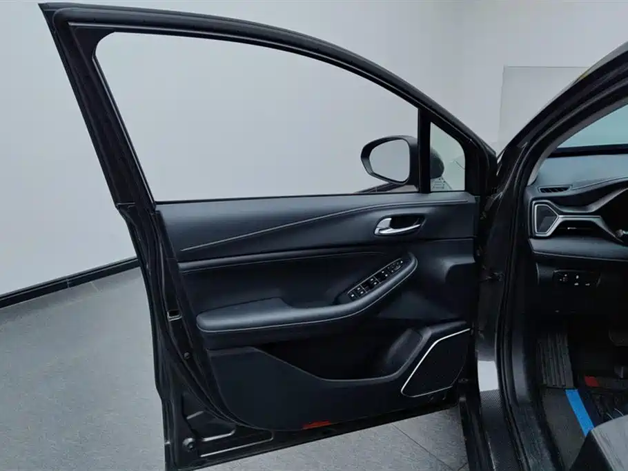 GAC Trumpchi Trumpchi GS4 2022 270T Auto Tech Edition фото 7