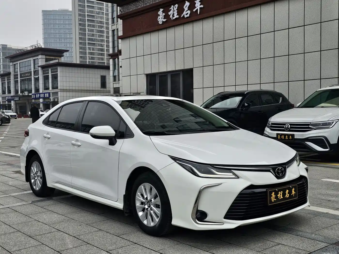 Toyota Corolla 2021 TNGA 1.5L CVT Elite Edition фото 3