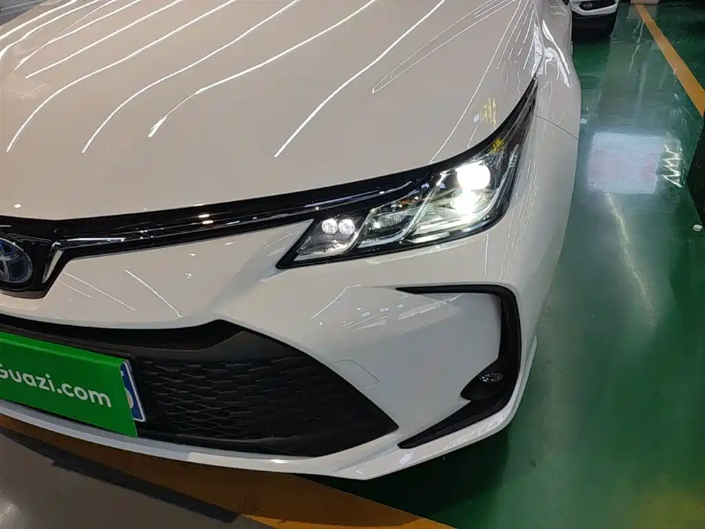 Toyota Corolla 2023 1.8L Smart Hybrid Dual Engine Pioneer Edition фото 24