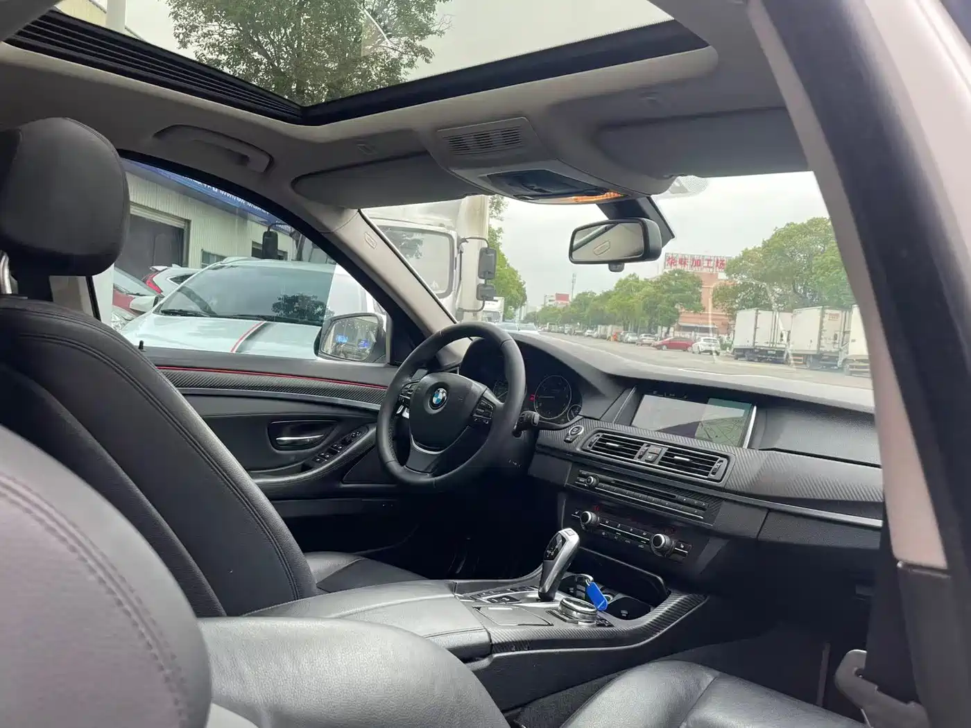 BMW 5 Series 2014 528Li xDrive Premium фото 6