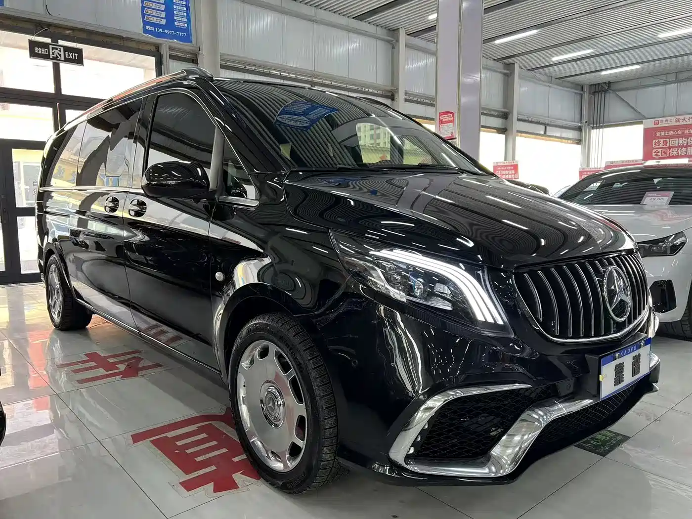 Mercedes-Benz Vito 2021 2.0T Business Edition 7-seater фото 3