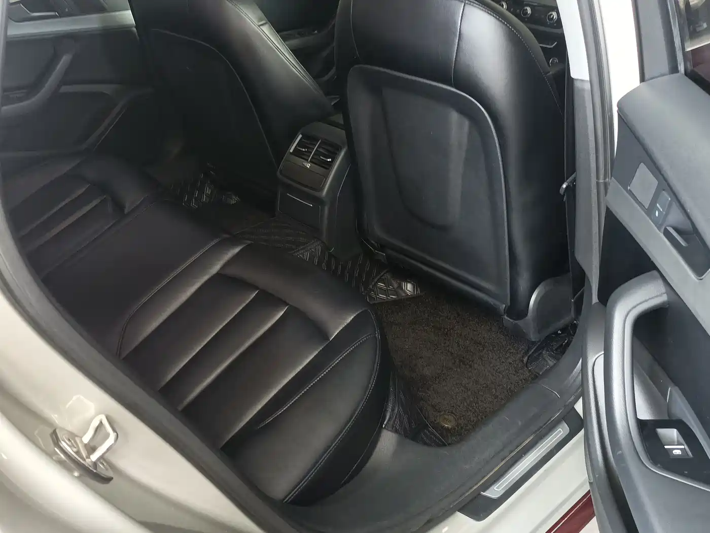 Audi A4L 2019 40 TFSI Progressive (China VI) фото 9