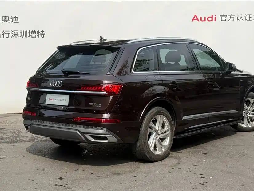 Audi Q7 2021 45 TFSI quattro S line Sport фото 3