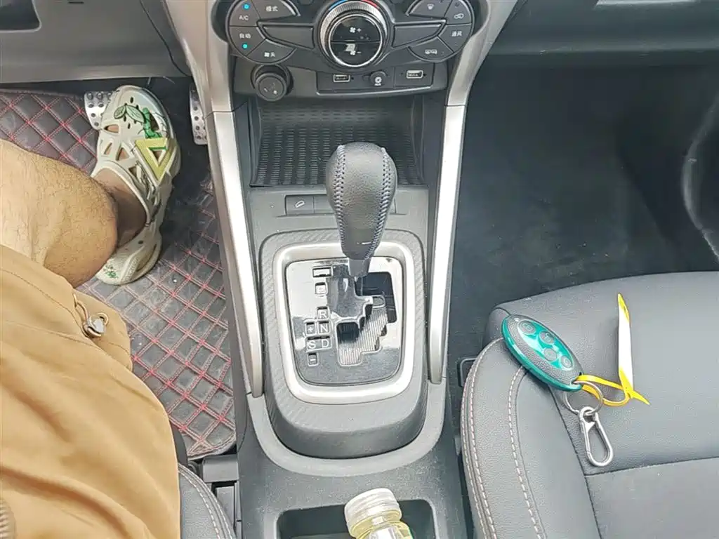 BYD Yuan 2018 2017 1.5L Auto Cool Connect