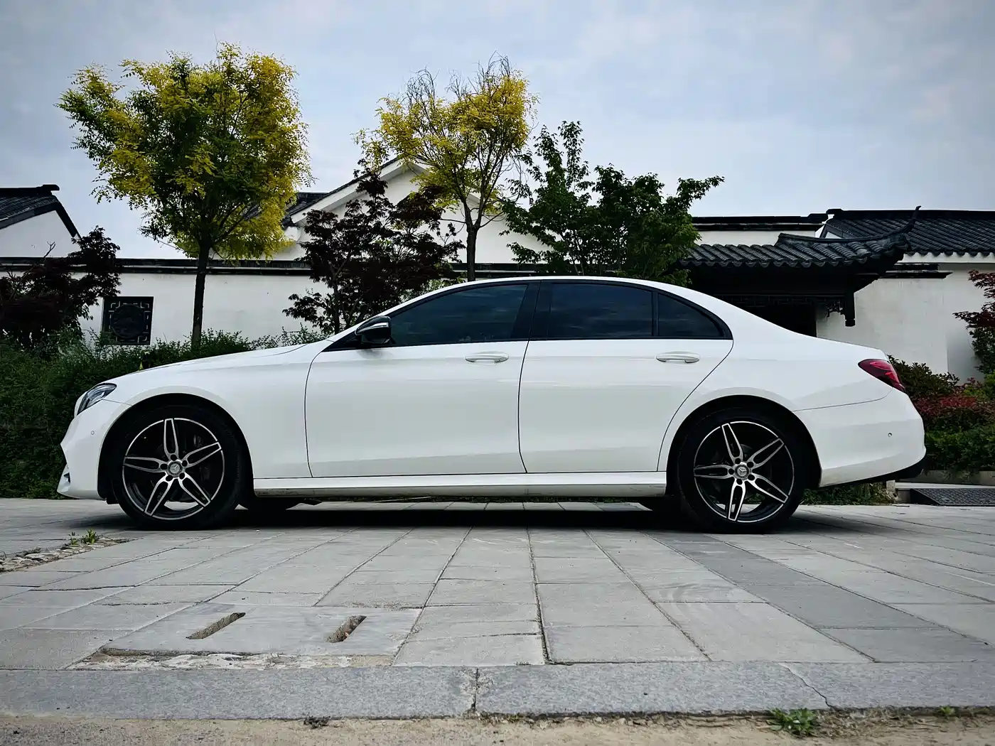 Mercedes-Benz E-Class 2017 E 300 Sport фото 7