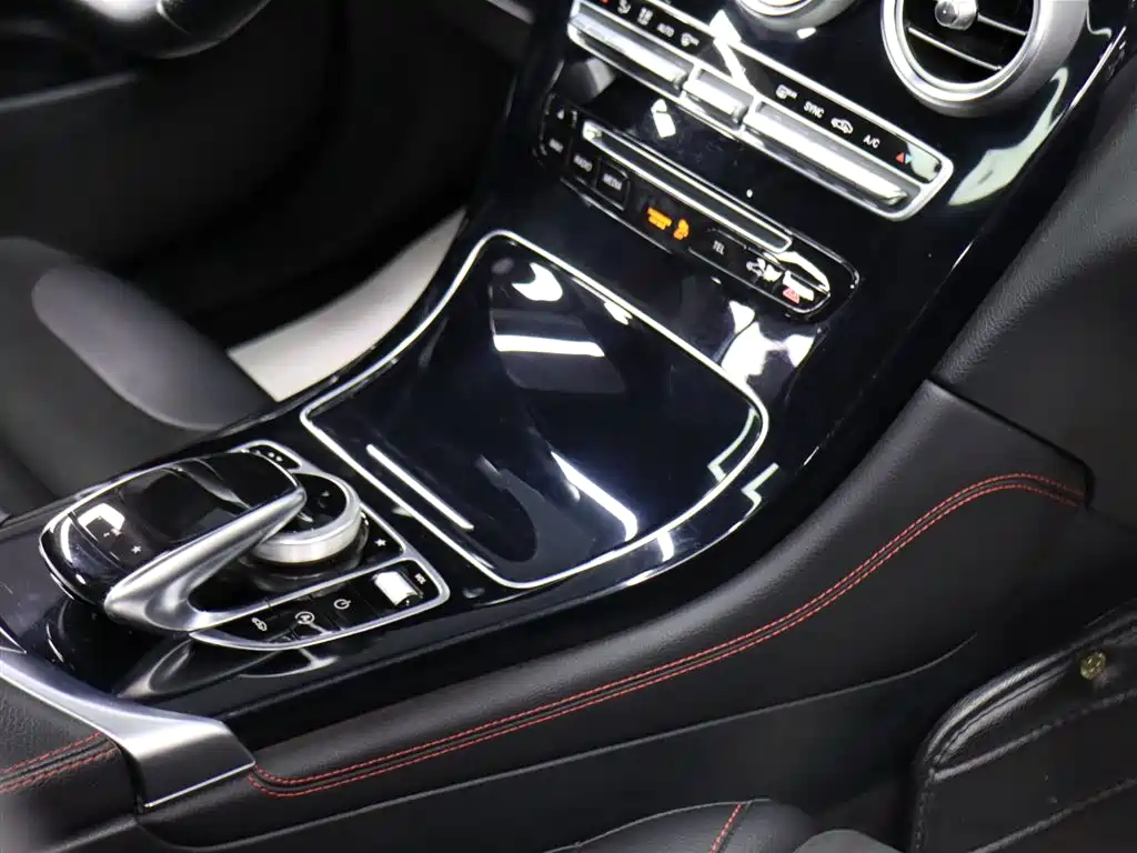 Mercedes-Benz GLC AMG 2017 AMG GLC 43 4MATIC Special Edition фото 21