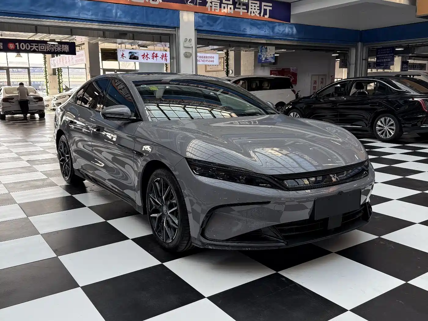 BYD Han 2025 DM-i 125KM Premium фото 3