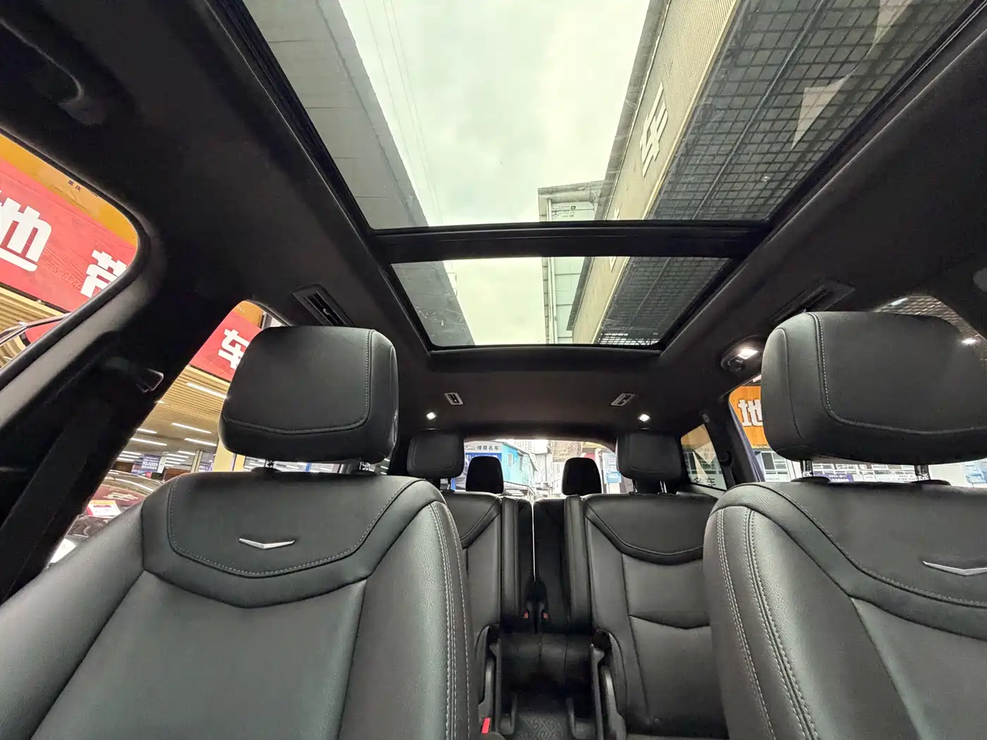 Cadillac XT6 2021 2.0T 6-Seater 2WD Luxury Edition фото 24