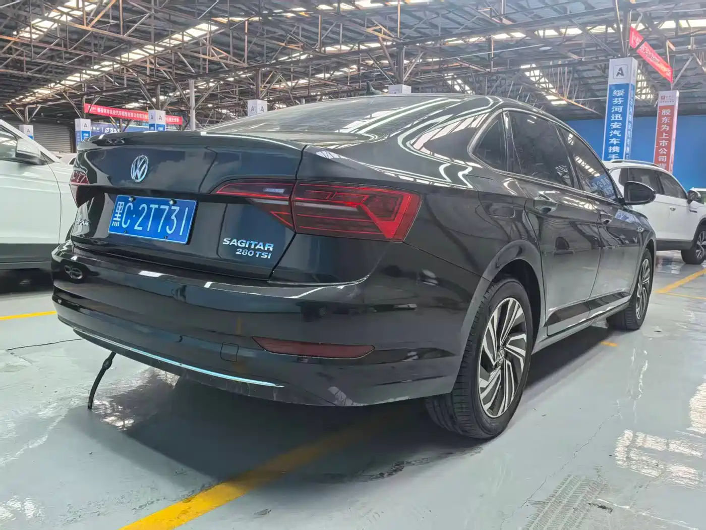 Volkswagen Sagitar 2021 280TSI DSG Surpassing Edition фото 4