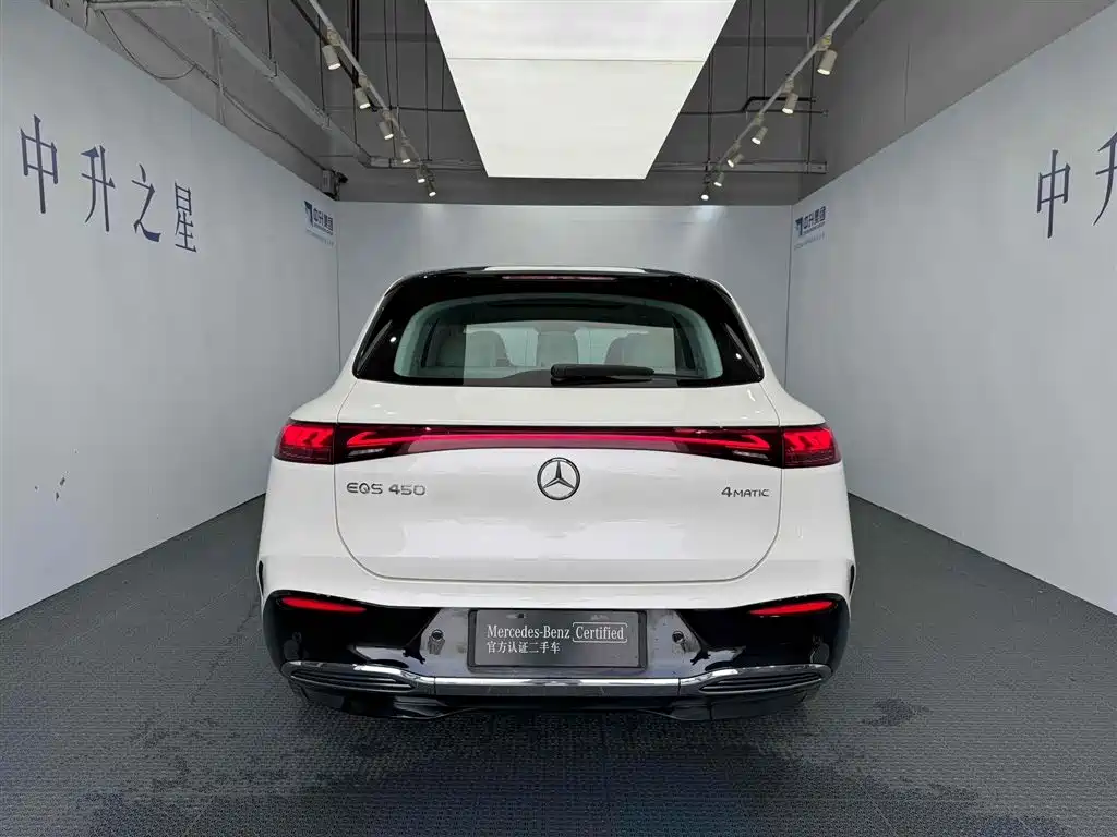 MERCEDES-BENZ EQS SUV