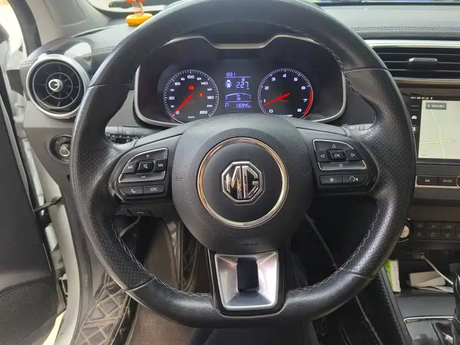 MG ZS 2017 2017 1.5L Auto Premium Internet Edition