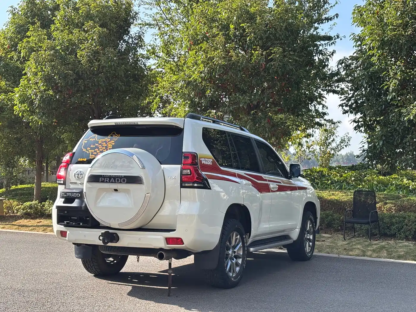Toyota Prado 2018 2018 3.5L Automatic TX-L Rear-mounted Spare Tire