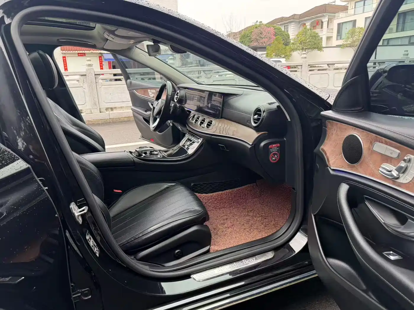 Mercedes-Benz E-Class 2016 E 300 L Luxury фото 11
