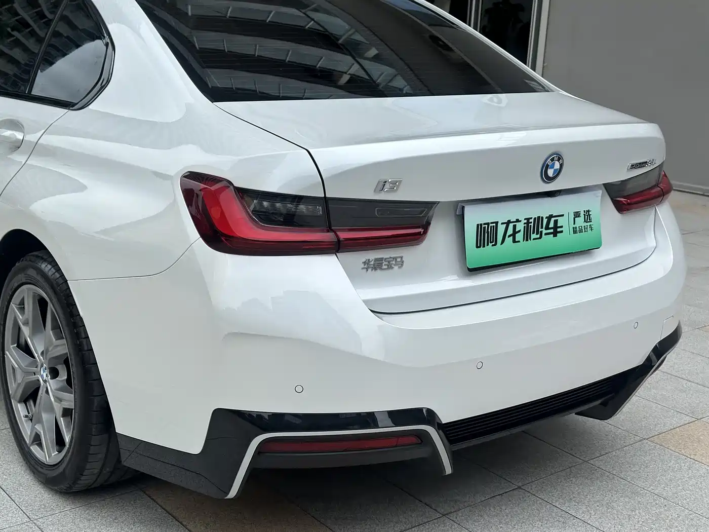 BMW i3 2025 eDrive 35 L фото 26