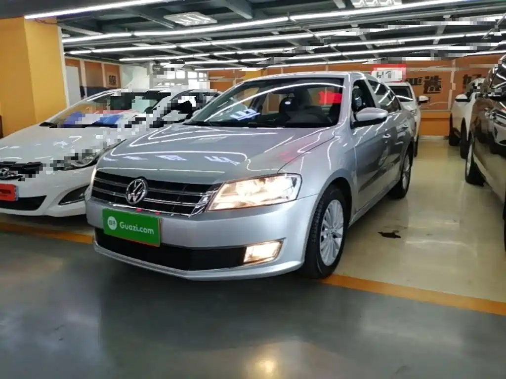 Volkswagen Lavida 2013 Facelift 1.6L Automatic Luxury