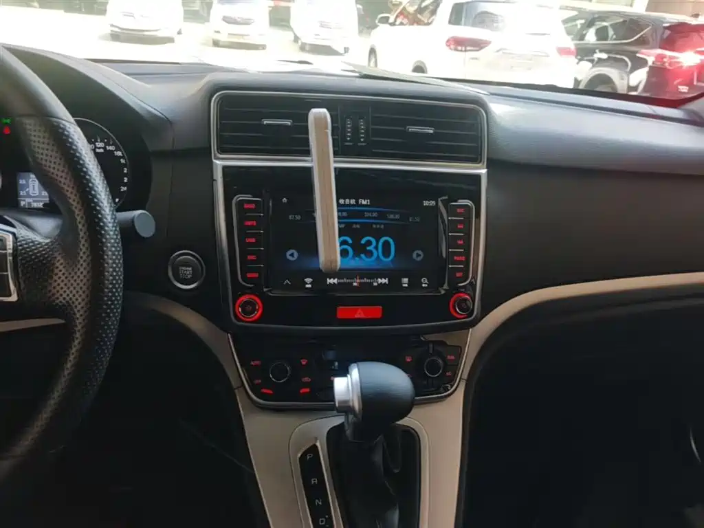 Haval M6 2019 1.5T DCT 2WD Value Edition (China VI) фото 13
