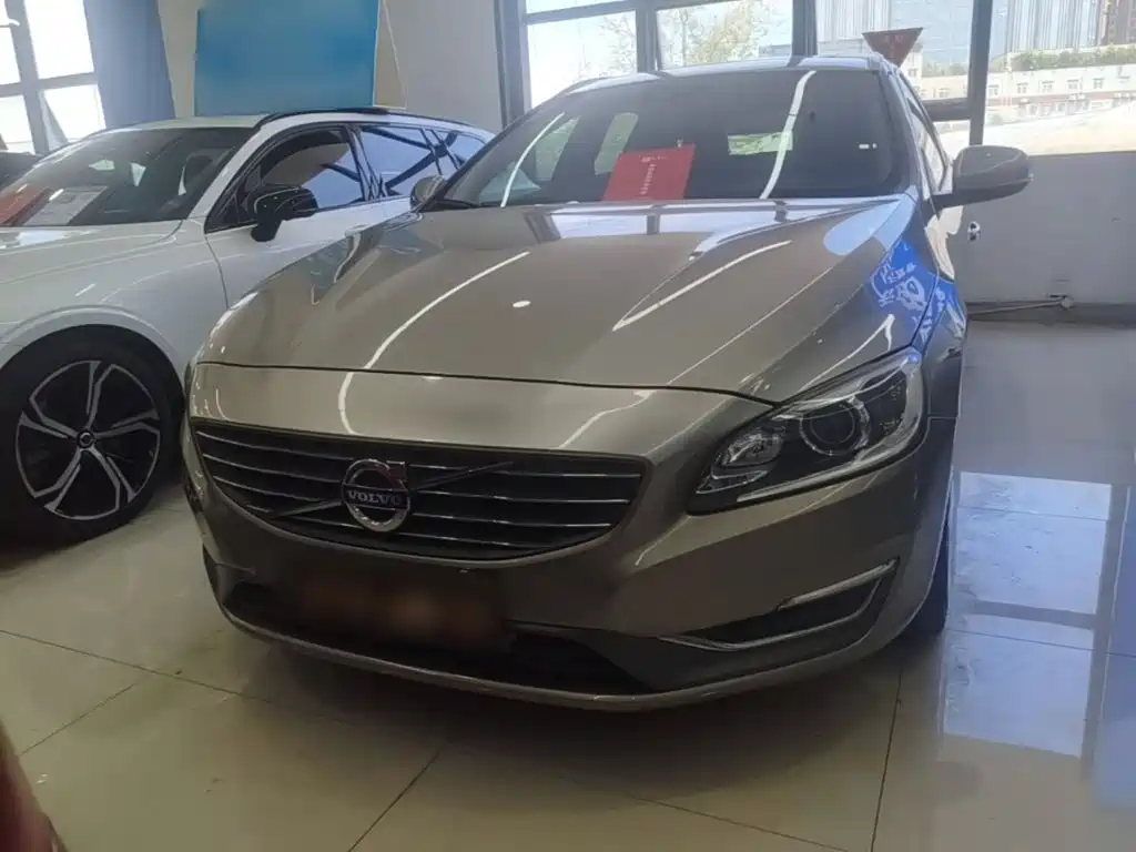 Volvo V60 2017 2014 T5 Wisdom & Elegance