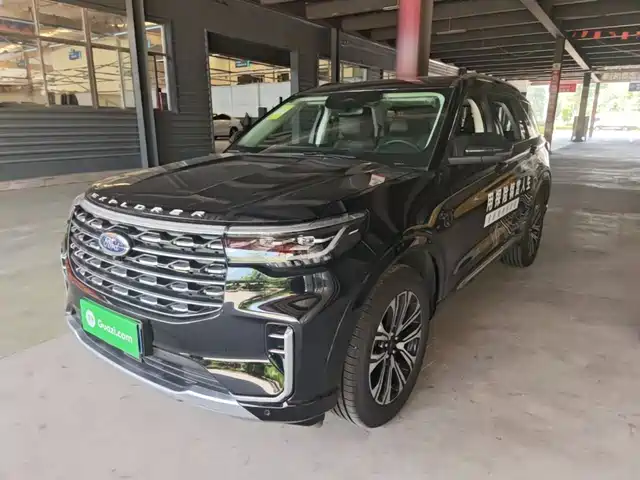 FORD EXPLORER 2025