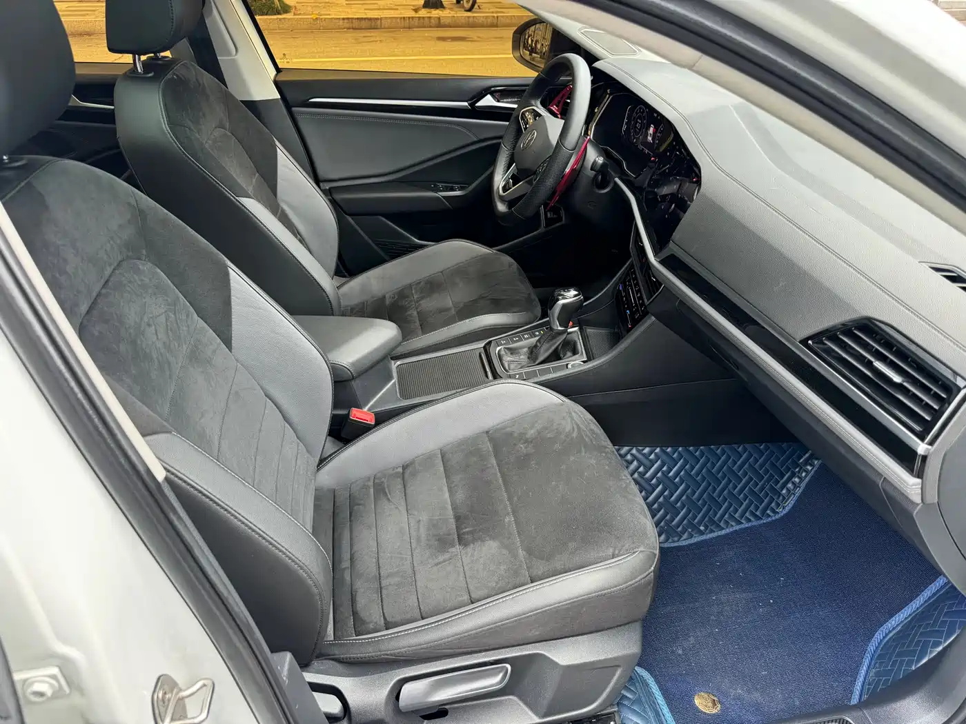 Volkswagen Sagitar 2021 280TSI DSG Flagship Smart Connect Edition фото 6
