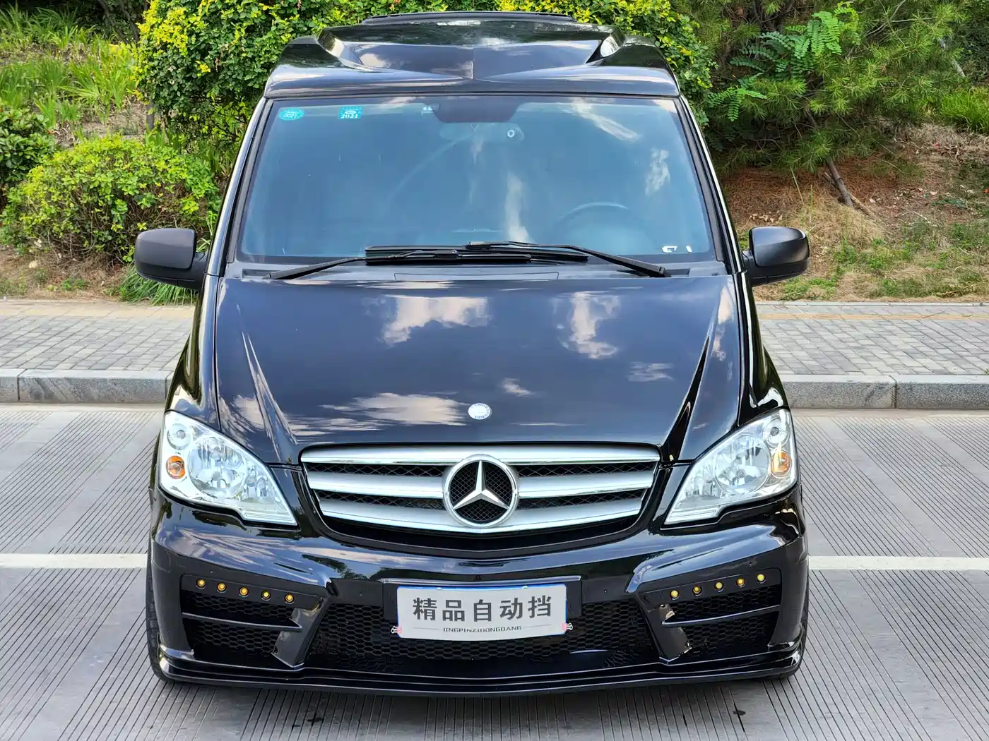 Mercedes-Benz Vito 2013 Model 3.0L Elite Edition фото 2