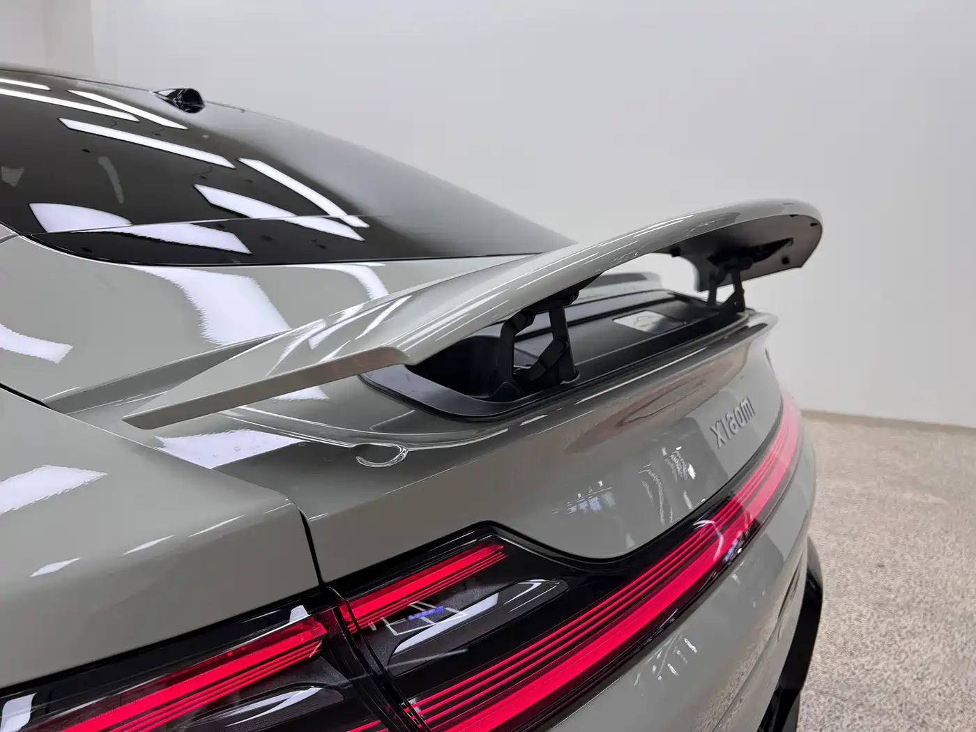 XIAOMI CAR XIAOMI SU7