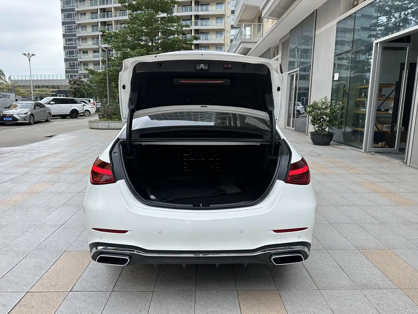Mercedes-Benz C-Class 2025 Facelift C 260 L Sport Edition фото 21