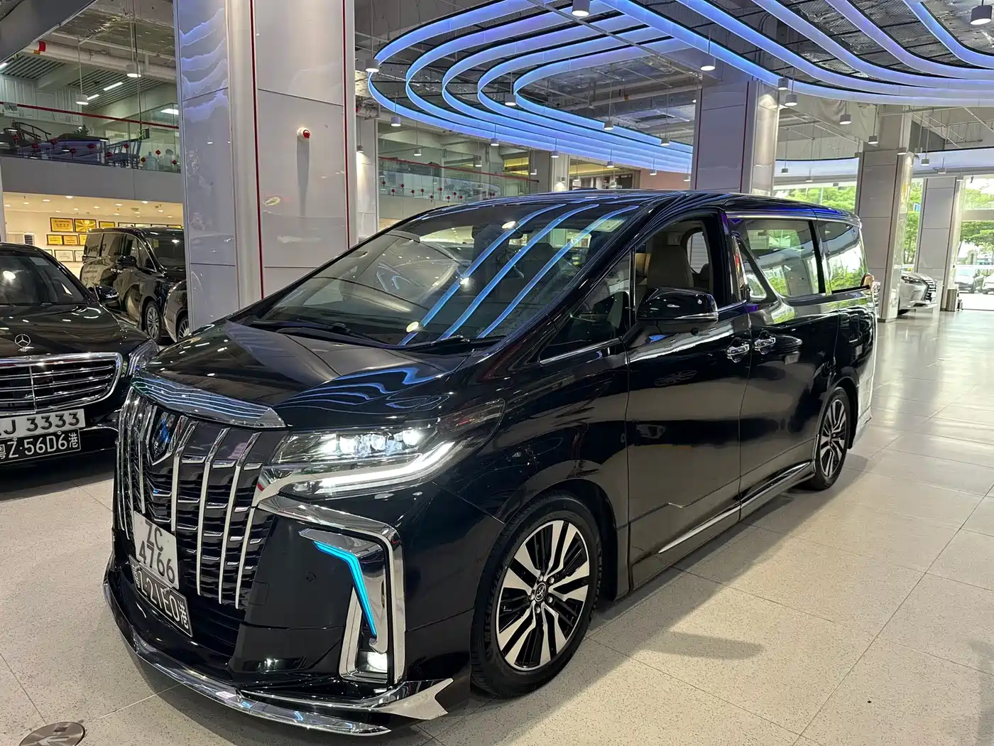 Toyota Alphard 2015 3.5L Premium Edition